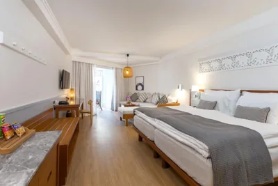 Royal Studio met directe toegang tot het zwembad — Sunwing Bangtao Beach